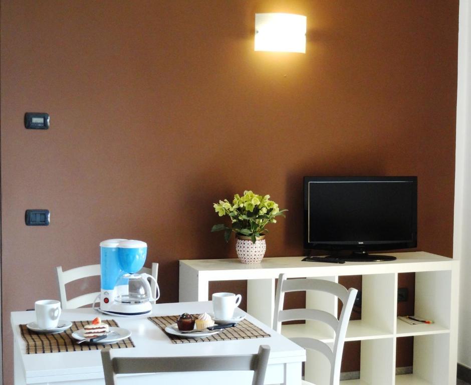 Helianthus Residence Cannero Riviera Habitación foto
